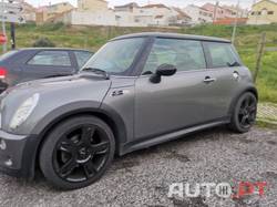 MINI Cooper Cooper S