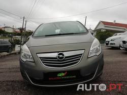 Opel Meriva c d t i cosmo